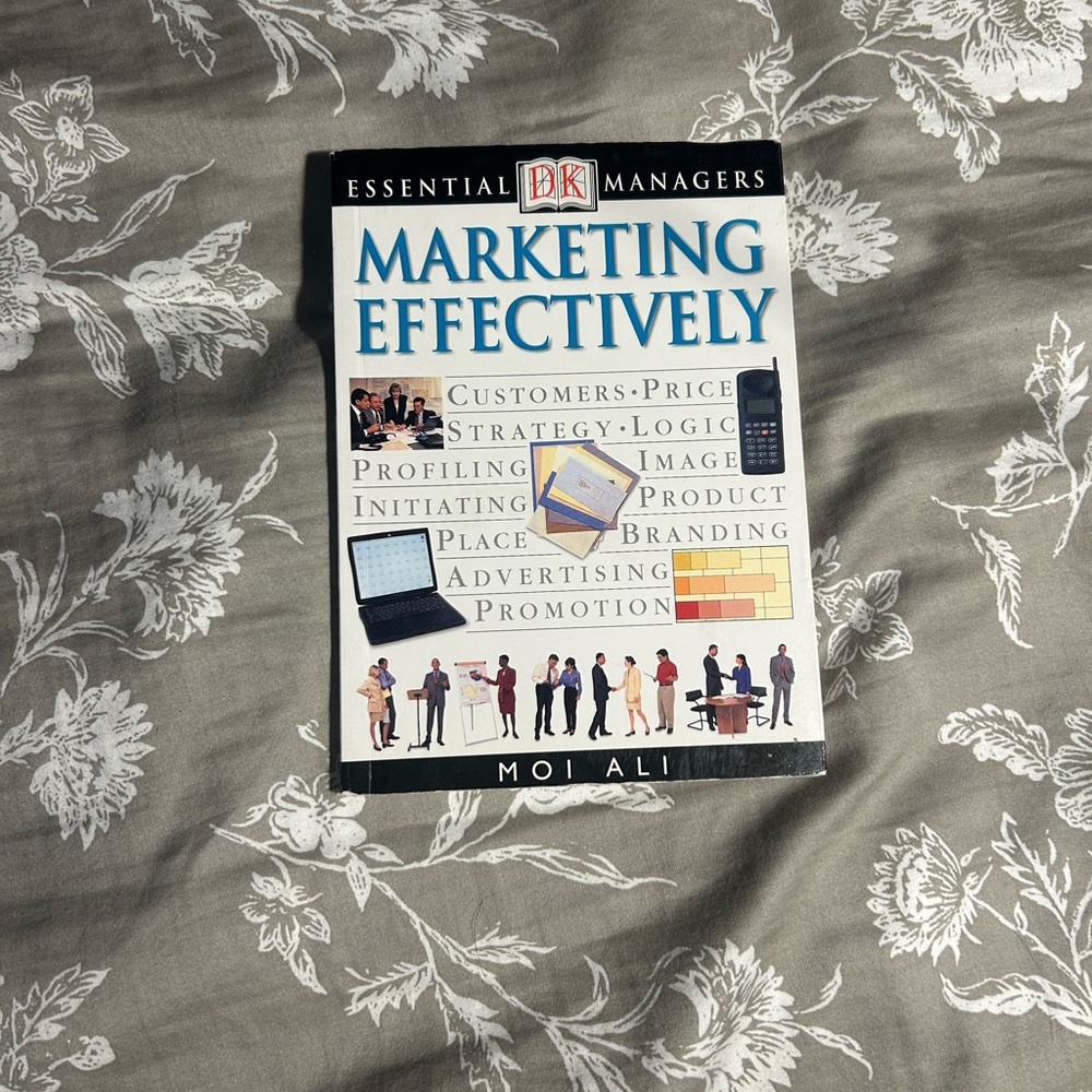 Marketing Effectively Book by DK